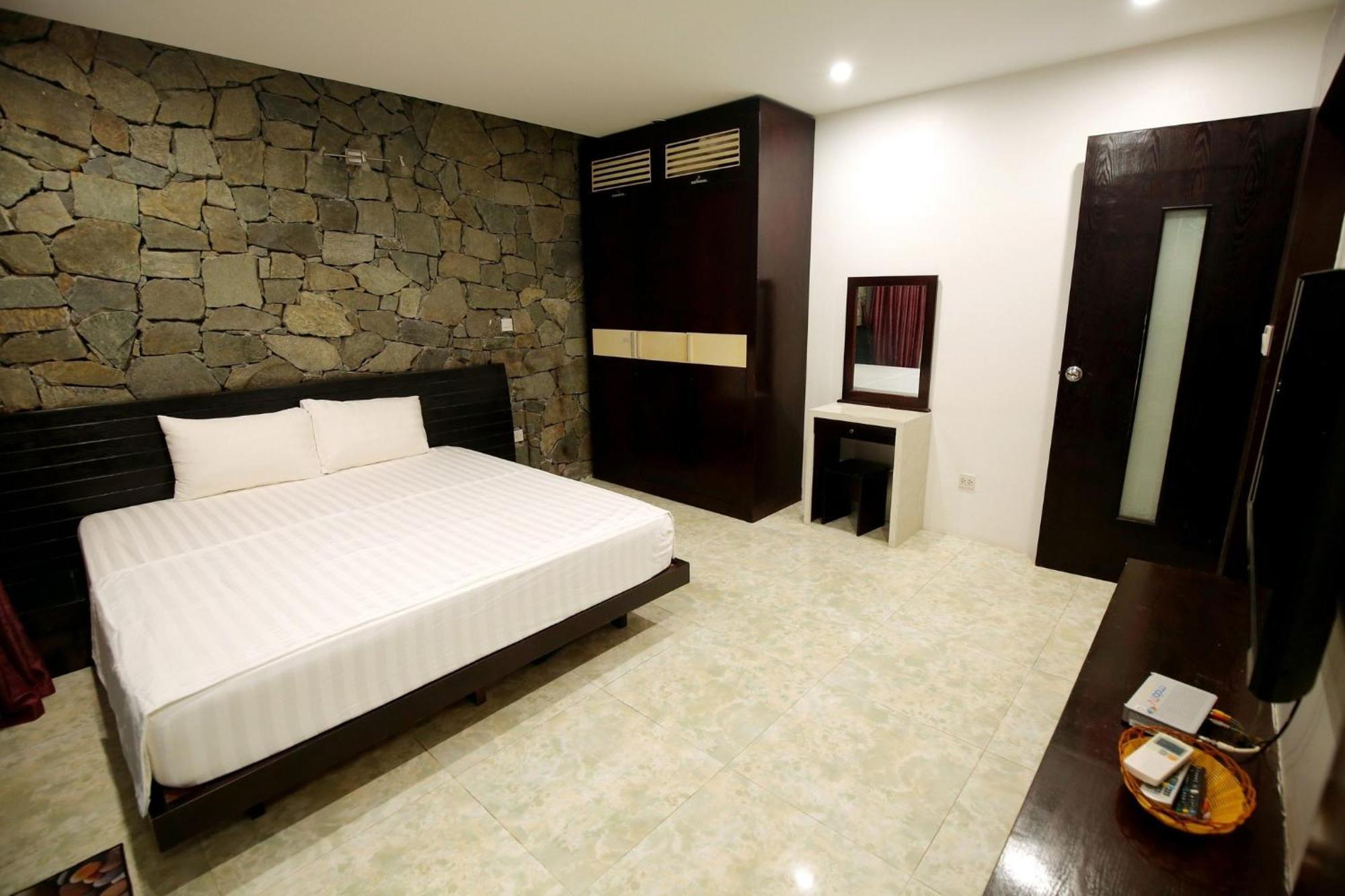 Villa Owner Tai Khu Nghi Duong Sinh Thai Dai Lai Resort Ngoc Quang ภายนอก รูปภาพ